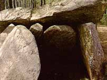 Дольмен Pedra da Arca - Malpica