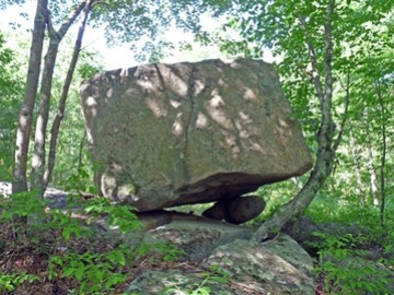 Камни Род Айленд