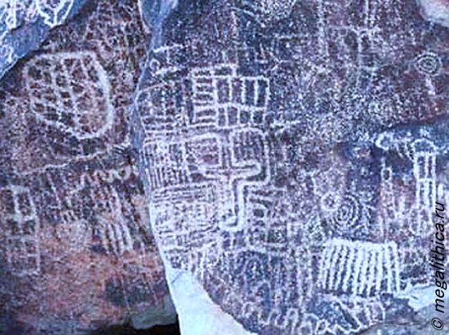 Grapevine Canyon Petroglyph Site - Nevada Rock Art-