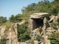 Dolmen-Zlatosel-1