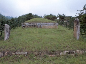 Гробница Гечанг — Дунмари
