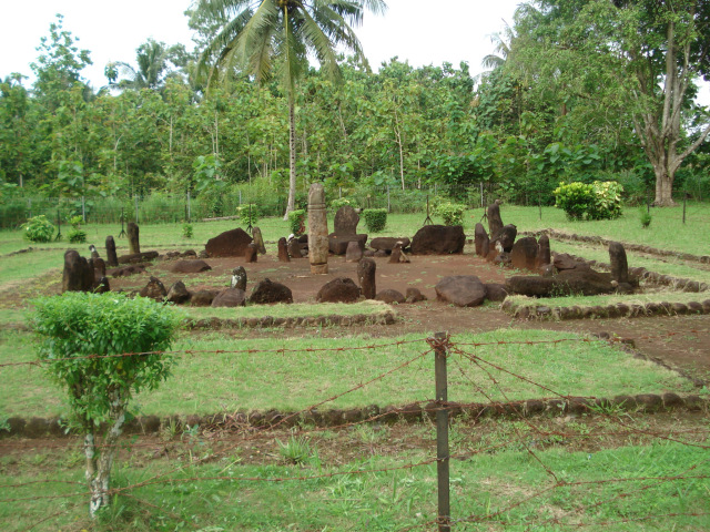 Kompleks Batu Mayat di Situs Pugungraharjo Lampung