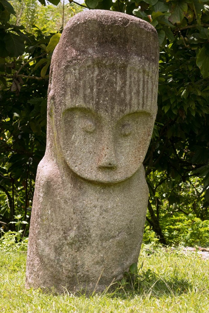 01 Langke Bulava statue near Bomba village, Bada Valley