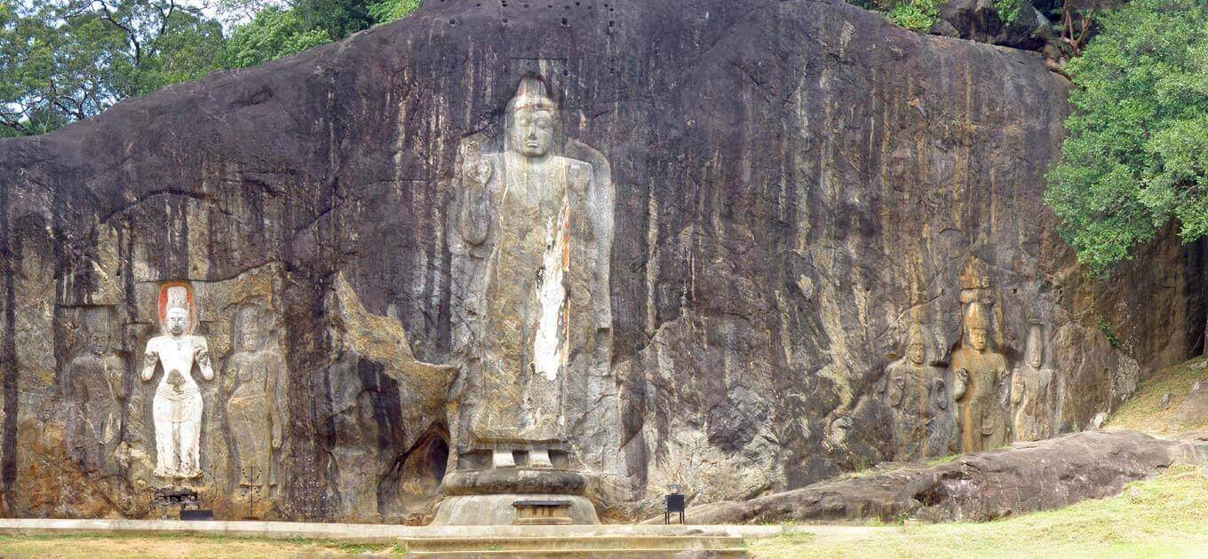 Buduruwagala-Buddha-Statue-0013