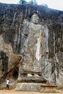 Buduruwagala-Buddha-Statue-009