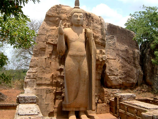 Aukana-Buddha-06