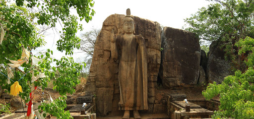Aukana-Buddha-19