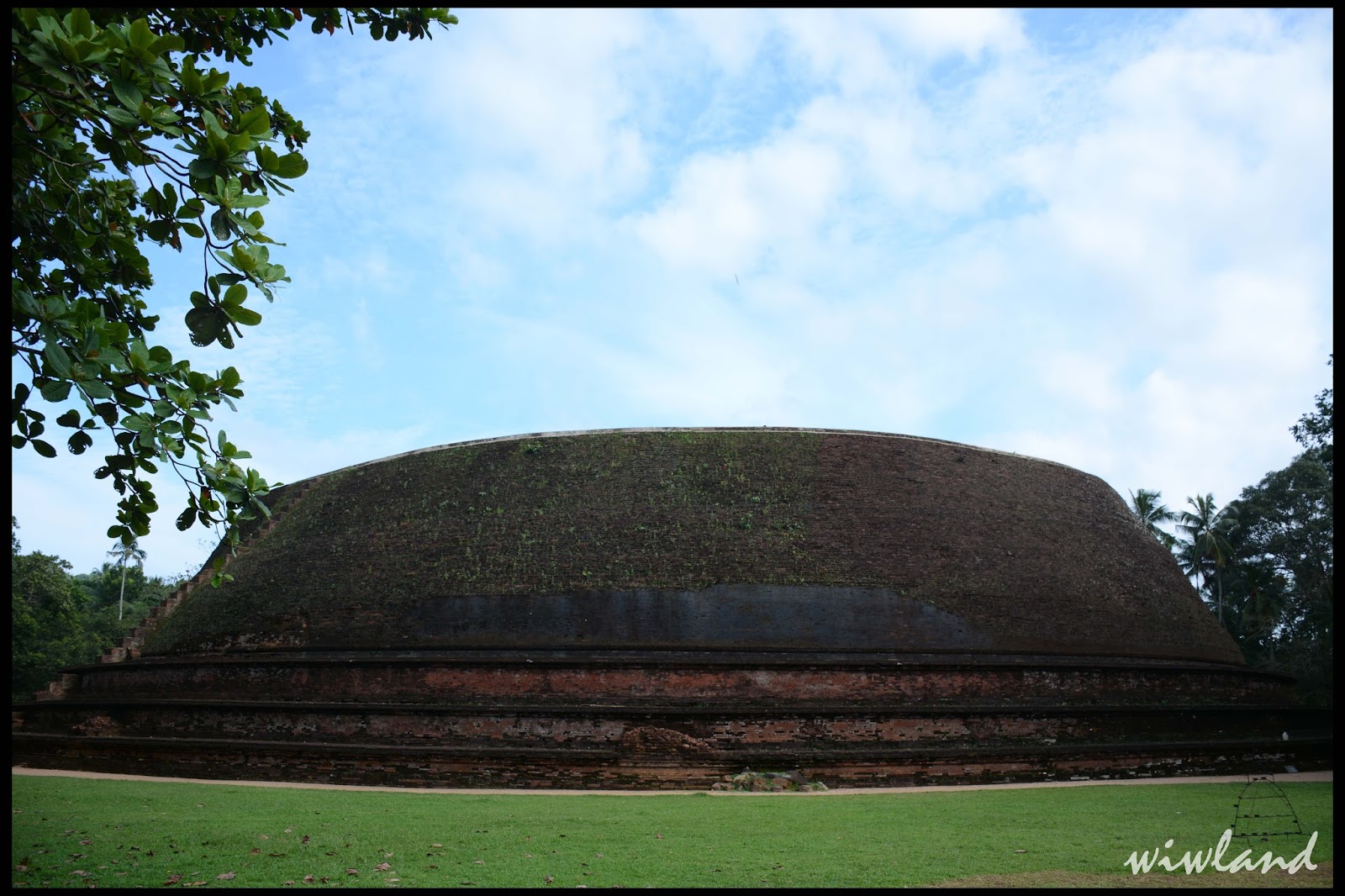 Kotavehera-Stupa-010