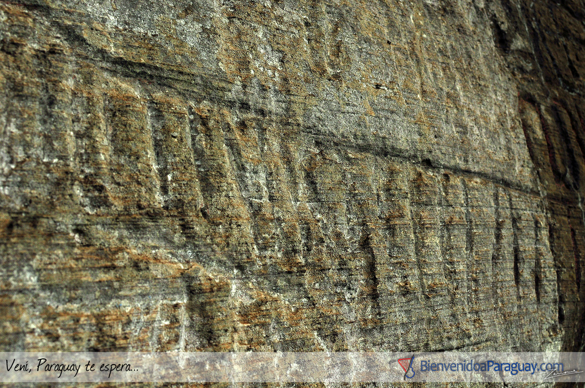 Petroglifos-en-Tororo-03