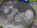 desembocadura del rio Anzu en el rio Napo, en donde se levanta el gran complejo de arte rupestre, en los cantones Santa Clara y Arosemena Tola