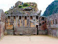 Intihuatana-Machu-Picchu-024