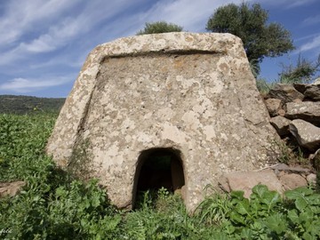 Гробница гиганта Са Фаче