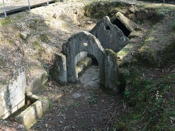 Памятник кастрежо Санта-Мария-де-Галегос