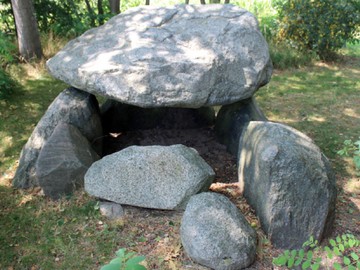 Дольмен Кербелиц