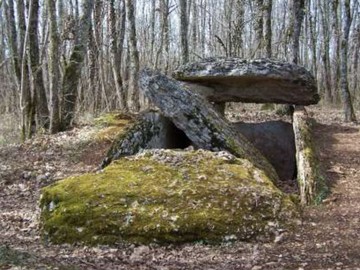 Дольмен Дю Девес-де-Глейетт 1 — Клуп-де-Лайру